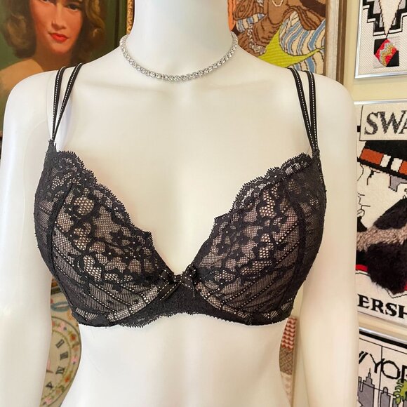 Chantelle Womens Black Lace Underwire Bra Size 32DDD - Picture 5 of 9